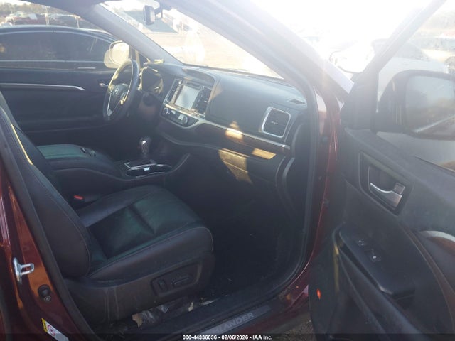 2016 TOYOTA HIGHLANDER 5TDYKRFH2GS167031 Photo 4