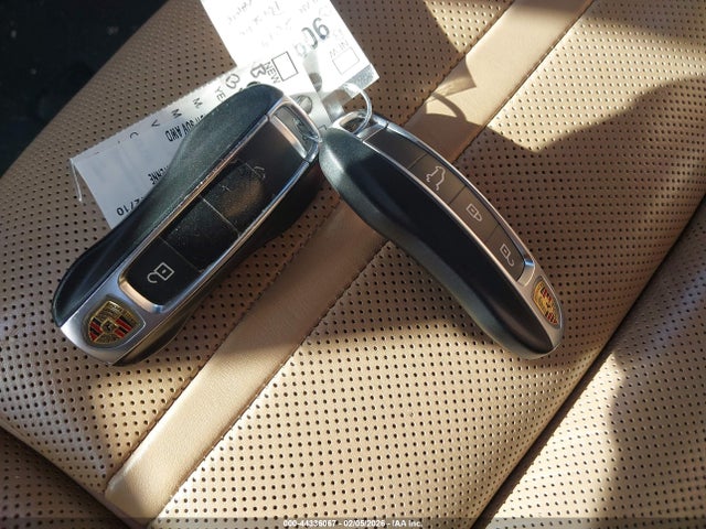 2019 PORSCHE CAYENNE WP1AA2AY7KDA12710 Photo 10