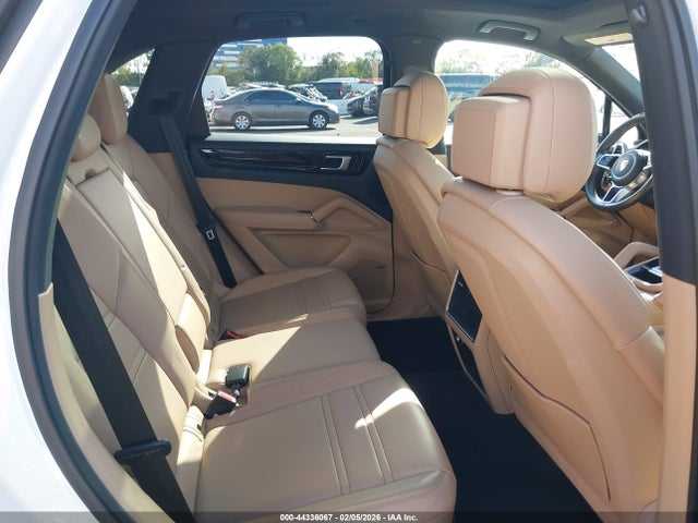 2019 PORSCHE CAYENNE WP1AA2AY7KDA12710 Photo 7