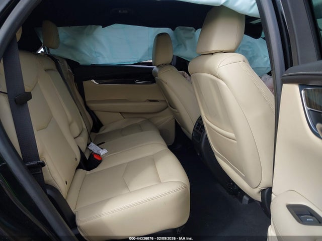 2017 CADILLAC XT5 1GYKNARS0HZ258606 Photo 7