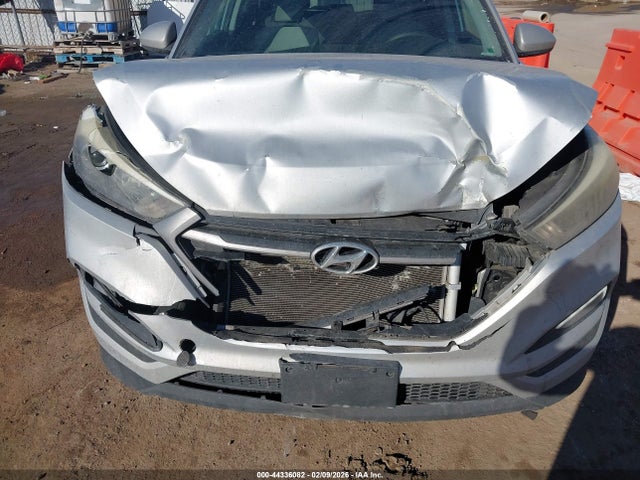 2018 HYUNDAI TUCSON KM8J33A49JU617031 Photo 5