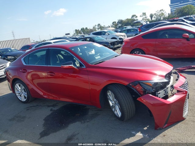 Lexus IS 300 2021 JTHCA1D27M5111583 Image 14
