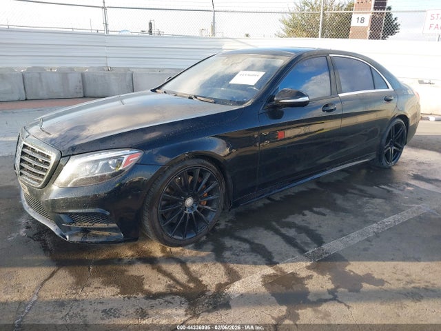 Mercedes-Benz S 550 2015 WDDUG8CB1FA194071 Image 2