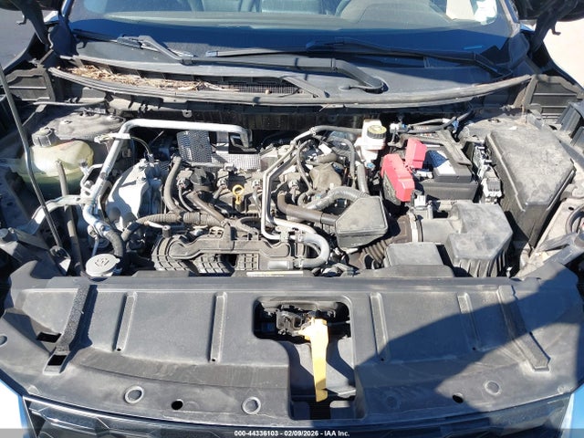 5N1AT3BB3MC815627 Nissan Rogue Sv Intelligent Awd