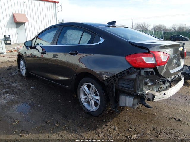 1G1BE5SM2H7113564 Chevrolet Cruze Lt Auto
