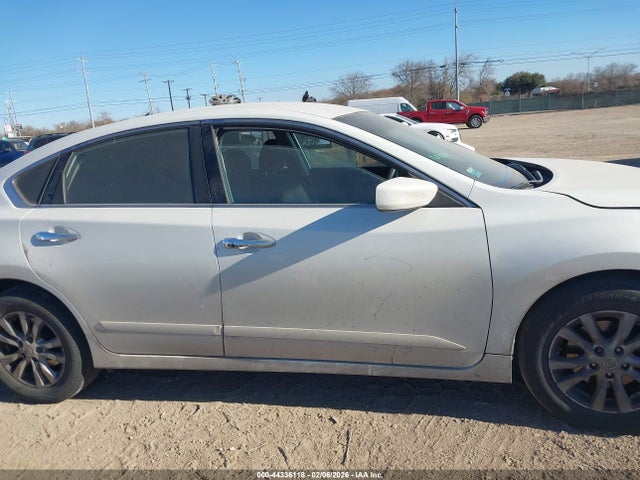 Nissan Altima 2.5 S 2014 1N4AL3AP1EN226444 Image 14