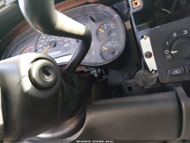 44336126 :رقم المزاد ، 1GTHK29254E373833 vin ، 2004 Gmc Sierra 2500hd Sle مزاد بيع