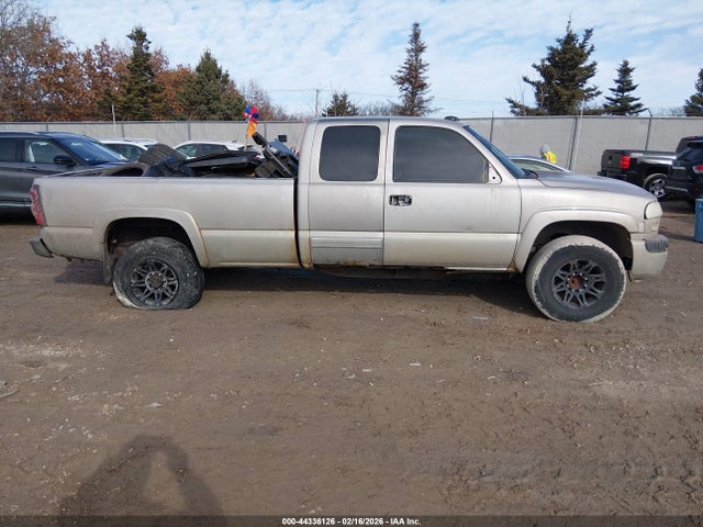 44336126 :رقم المزاد ، 1GTHK29254E373833 vin ، 2004 Gmc Sierra 2500hd Sle مزاد بيع