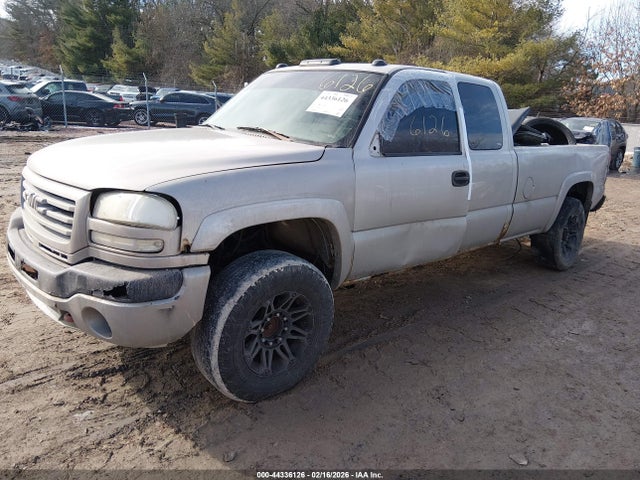 44336126 :رقم المزاد ، 1GTHK29254E373833 vin ، 2004 Gmc Sierra 2500hd Sle مزاد بيع