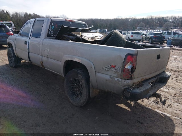 44336126 :رقم المزاد ، 1GTHK29254E373833 vin ، 2004 Gmc Sierra 2500hd Sle مزاد بيع
