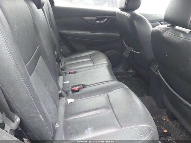 2017 Nissan Rogue Sl მანქანა იყიდება აუქციონზე, vin: 5N1AT2MV1HC746993, აუქციონის ნომერი: 44336127