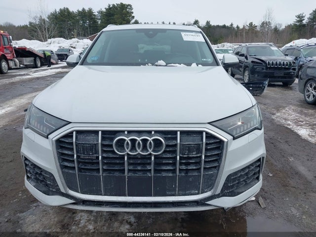 2024 Audi Q7 Premium Plus 45 Tfsi Quattro Tiptronic მანქანა იყიდება აუქციონზე, vin: WA1LCBF77RD003398, აუქციონის ნომერი: 44336141
