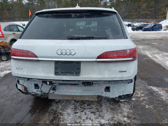 2024 Audi Q7 Premium Plus 45 Tfsi Quattro Tiptronic მანქანა იყიდება აუქციონზე, vin: WA1LCBF77RD003398, აუქციონის ნომერი: 44336141