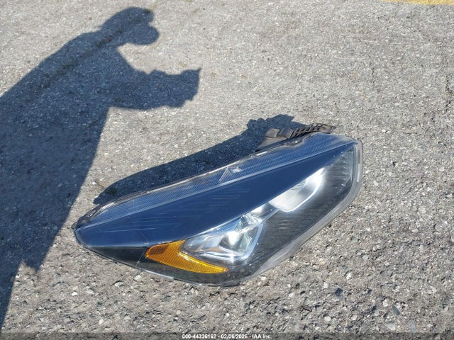 1FMCU0GD8HUE96983 Ford ESCAPE SE