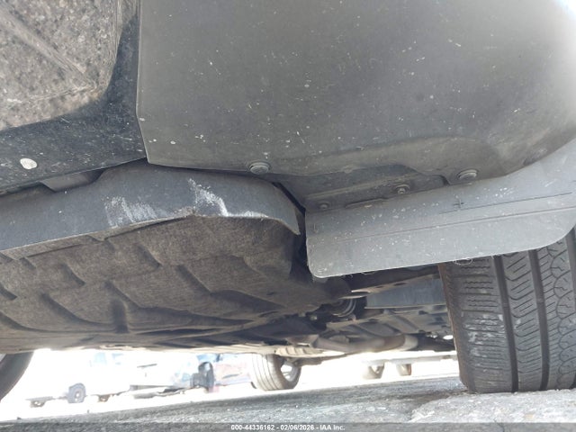 1FMCU0GD8HUE96983 Ford ESCAPE SE