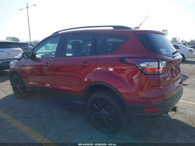 1FMCU0GD8HUE96983 Ford ESCAPE SE