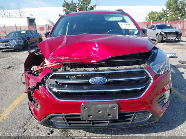 1FMCU0GD8HUE96983 Ford ESCAPE SE