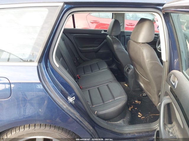 3VWPL7AJ0EM621469 Volkswagen Jetta Sportwagen 2.0l Tdi