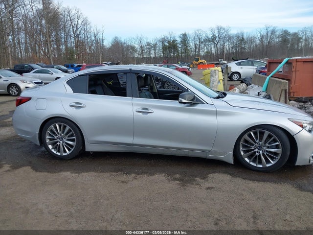 44336177 :رقم المزاد ، JN1EV7AP3JM351218 vin ، 2018 Infiniti Q50 3.0t Luxe مزاد بيع