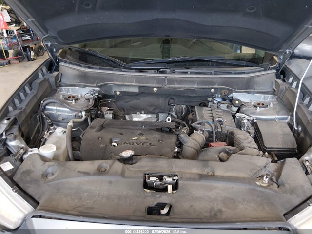 44336200 :رقم المزاد ، JA4AR3AU9KU027717 vin ، 2019 Mitsubishi Outlander Sport 2.0 Se مزاد بيع