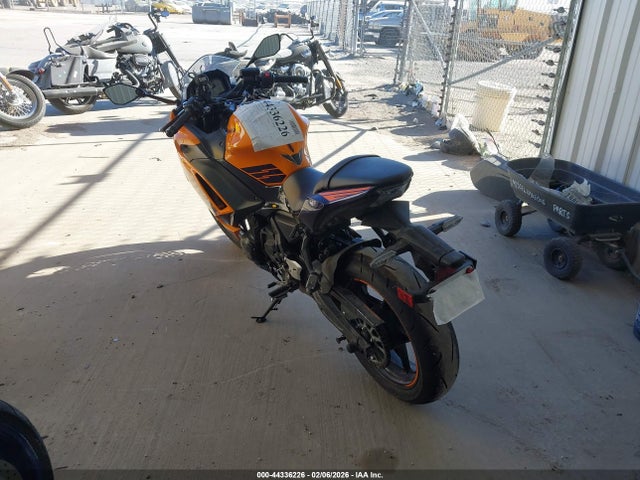 Kawasaki Ex650 P 2025 ML5EXEP14SDAE4200 Image 3