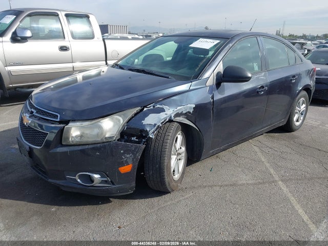 1G1PA5SG5E7397344 Chevrolet Cruze Ls Auto