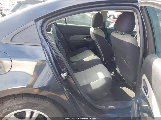 1G1PA5SG5E7397344 Chevrolet Cruze Ls Auto