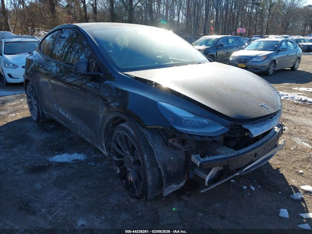 2022 TESLA MODEL Y 7SAYGDEF8NF307270