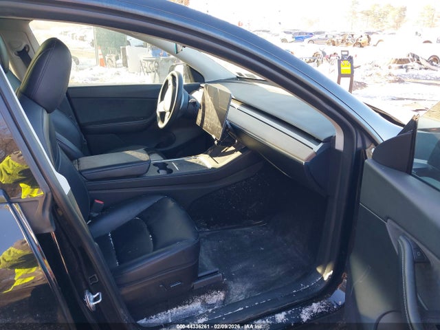2022 TESLA MODEL Y 7SAYGDEF8NF307270 Photo 4