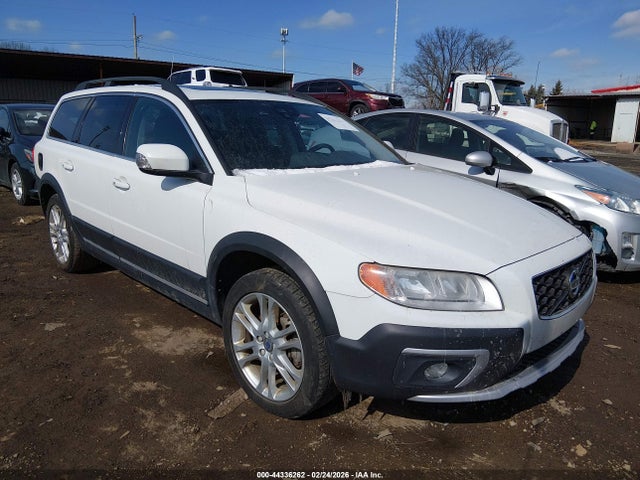 2016 VOLVO XC70 YV440MBK3G1244377