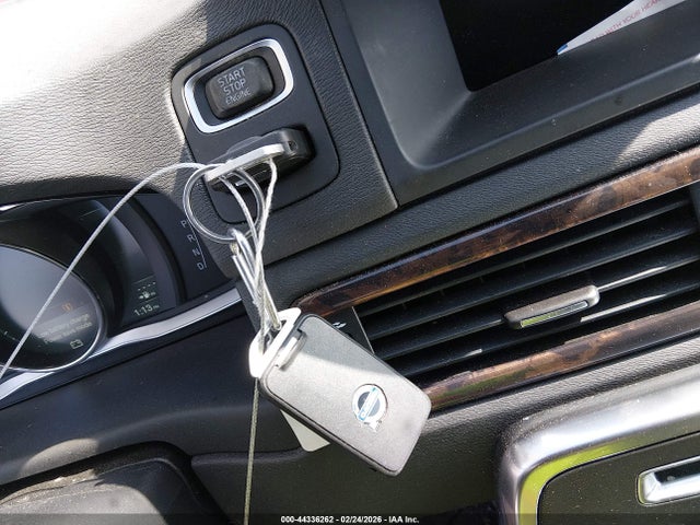 2016 VOLVO XC70 YV440MBK3G1244377 Photo 10