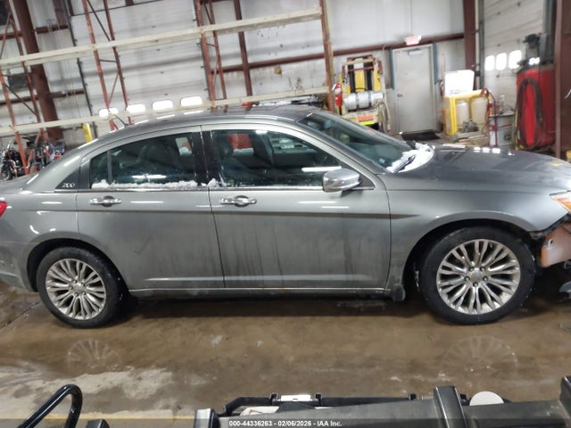 2012 Chrysler 200 Limited მანქანა იყიდება აუქციონზე, vin: 1C3CCBCG9CN246081, აუქციონის ნომერი: 44336263