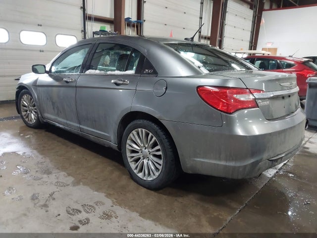 2012 Chrysler 200 Limited მანქანა იყიდება აუქციონზე, vin: 1C3CCBCG9CN246081, აუქციონის ნომერი: 44336263