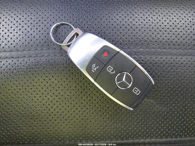 Продажа на аукционе авто 2021 Mercedes-benz Gls 580 4matic, vin: 4JGFF8GE6MA393362, номер лота: 44336289