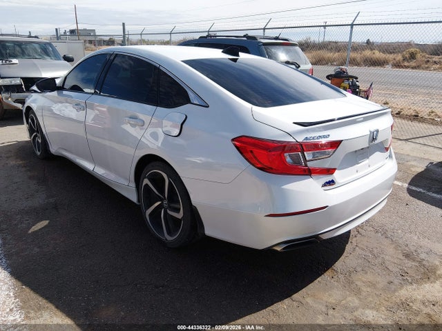 44336322 :رقم المزاد ، 1HGCV1F31NA119314 vin ، 2022 Honda Accord Sport مزاد بيع