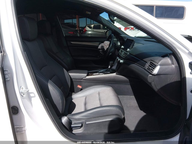 44336322 :رقم المزاد ، 1HGCV1F31NA119314 vin ، 2022 Honda Accord Sport مزاد بيع