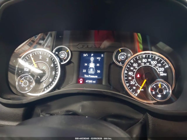 2022 RAM 1500 1C6SRFBT3NN482568 Photo 6