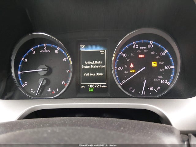2T3WFREVXGW238493 Toyota Rav4 Xle
