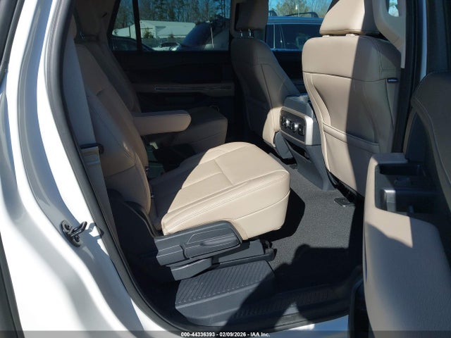 Ford Expedition Xlt Max 2024 1FMJK1J86REA04929 Image 8