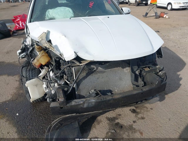 1C3CDZCG4EN165529 Dodge Avenger Sxt