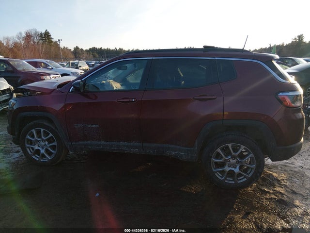 Продаж на аукціоні авто 2022 Jeep Compass Latitude Lux 4x4, vin: 3C4NJDFB4NT213031, номер лоту: 44336396