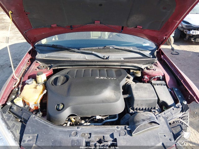 2011 Chrysler 200 Limited მანქანა იყიდება აუქციონზე, vin: 1C3BC2FG0BN601998, აუქციონის ნომერი: 44336405