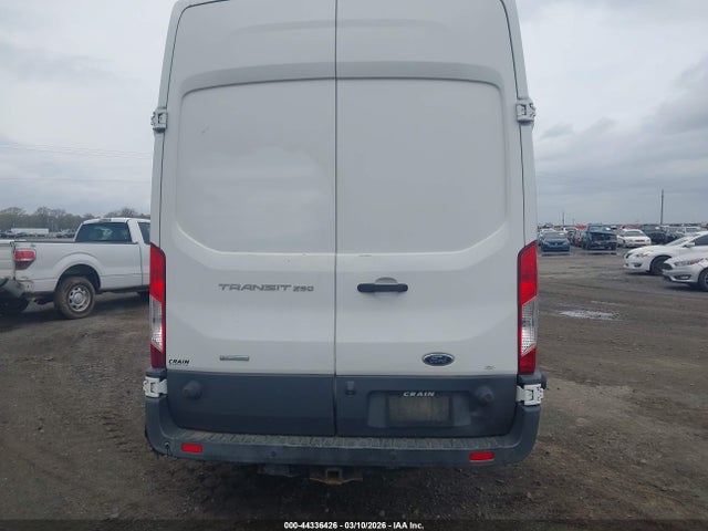 Ford Transit 2016 1FTYR3UG0GKA04128 Image 33