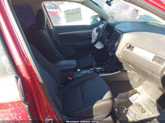 2017 MITSUBISHI OUTLANDER JA4AZ3A38HZ015335 Photo 4