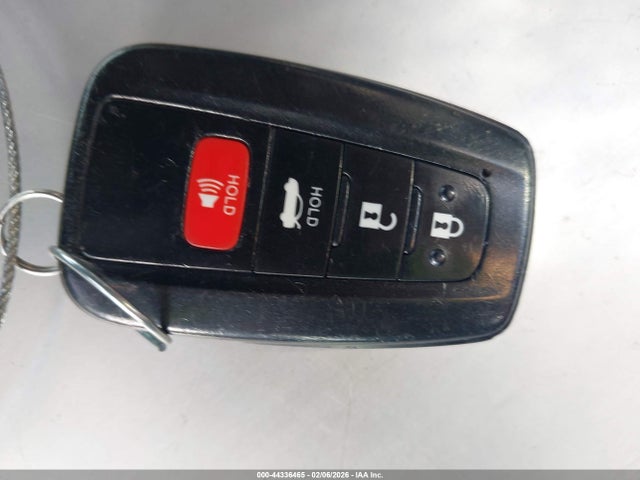 JTNB11HKXJ3041636 Toyota CAMRY SE