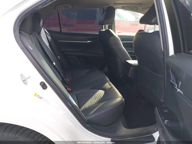 JTNB11HKXJ3041636 Toyota CAMRY SE