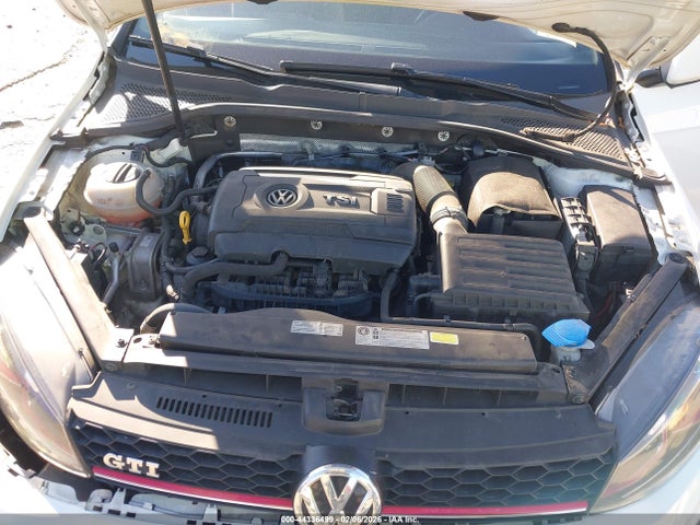 2016 VOLKSWAGEN GOLF GTI 3VWTT7AU2GM005834 Photo 9