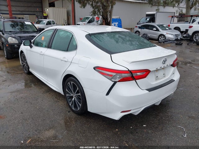 4T1B11HK5KU849114 Toyota CAMRY SE
