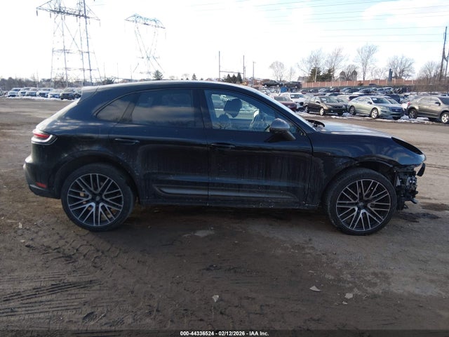 Porsche Macan T 2024 WP1AA2A56RLB08740 Image 14