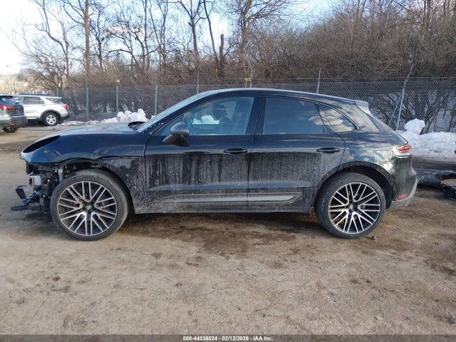 Porsche Macan T 2024 WP1AA2A56RLB08740 Image 15